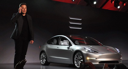 Илон Маск показал предсерийный прототип Model 3