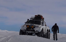 Arctic Trucks построила шестиколесный Toyota Hilux за 275 тысяч долларов
