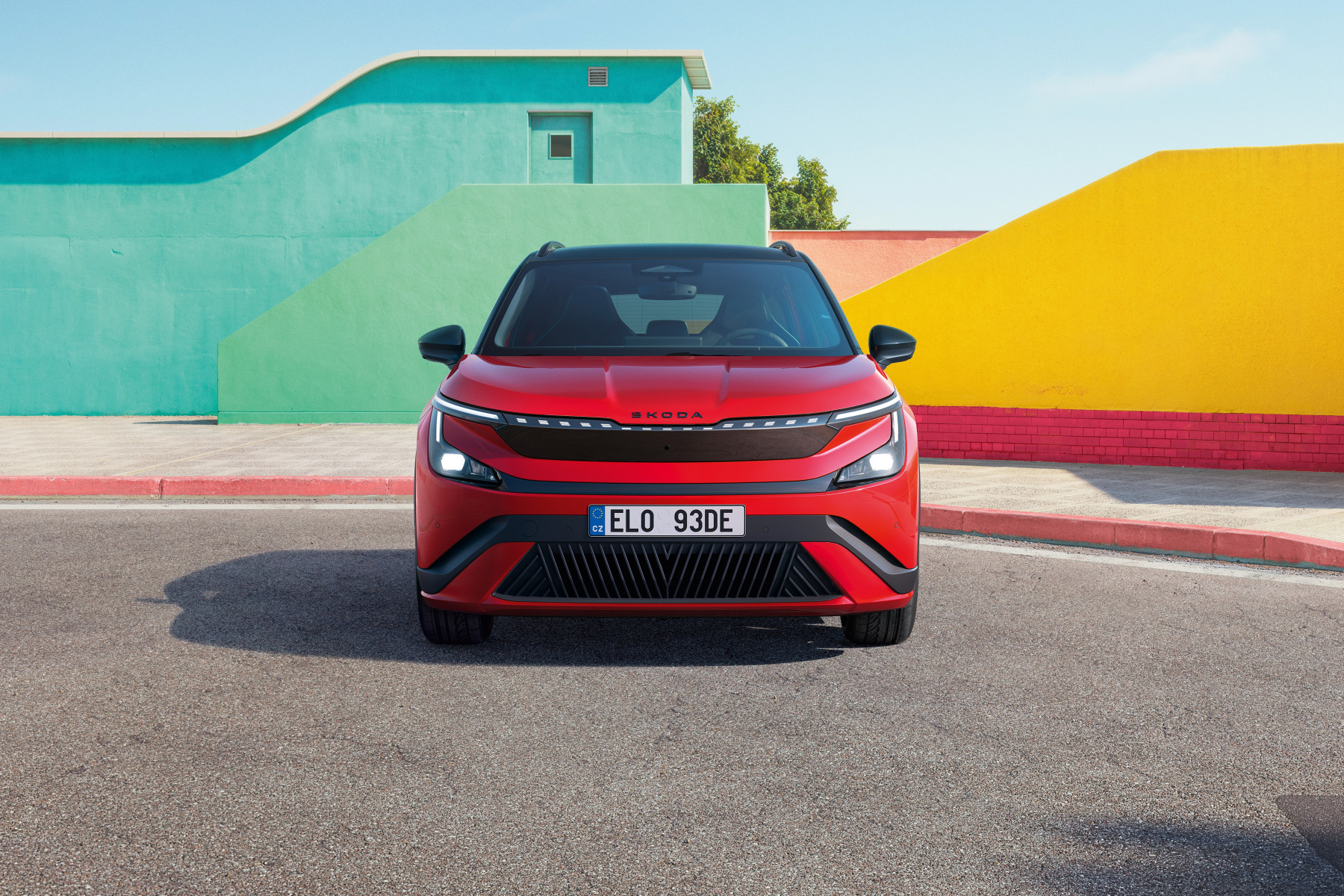 &Scaron;koda Epiq Sportline спереди, матричные фары