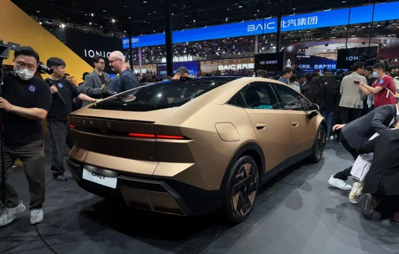 Профіль Hyundai Ioniq V