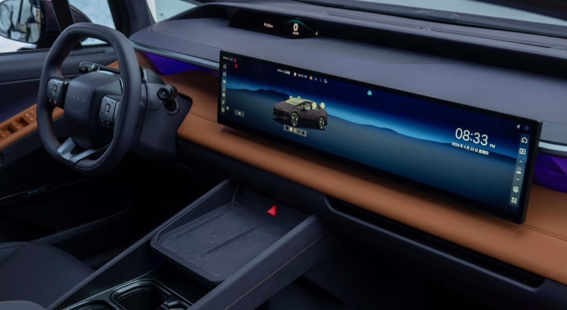 Приладова панель і мультимедійний екран Ioniq V