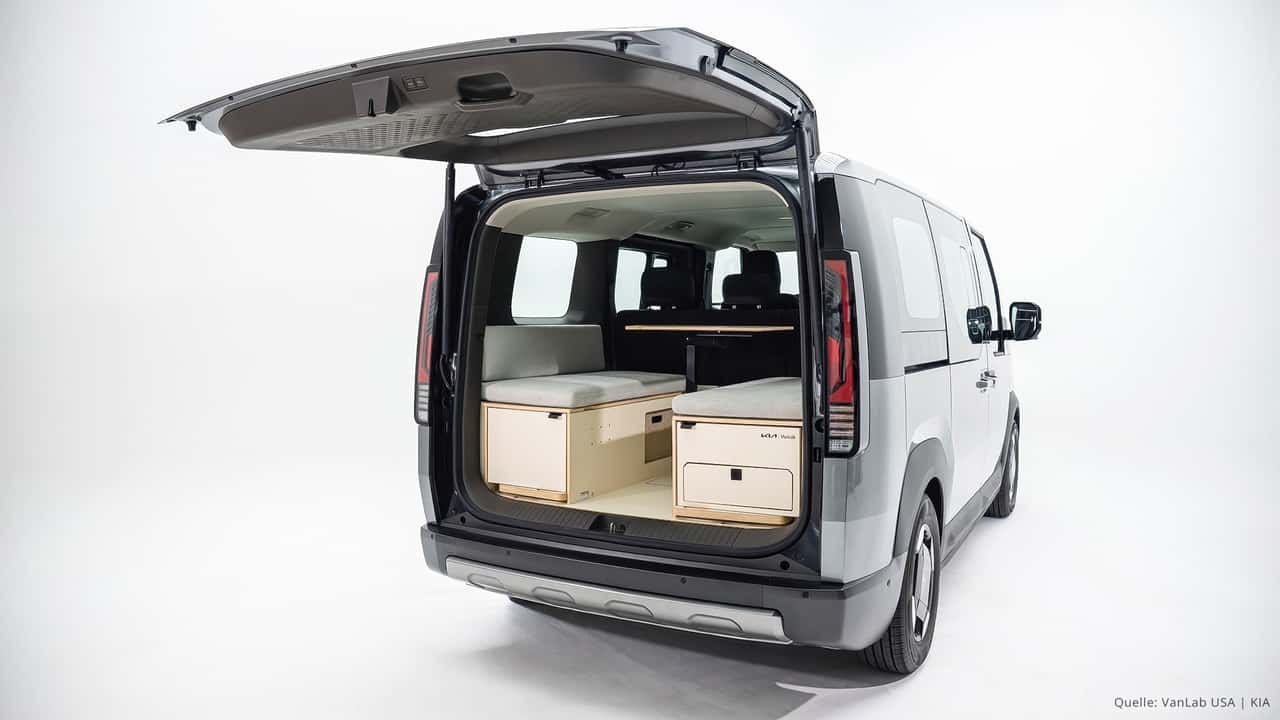 Kia PV5 Camper VanLab