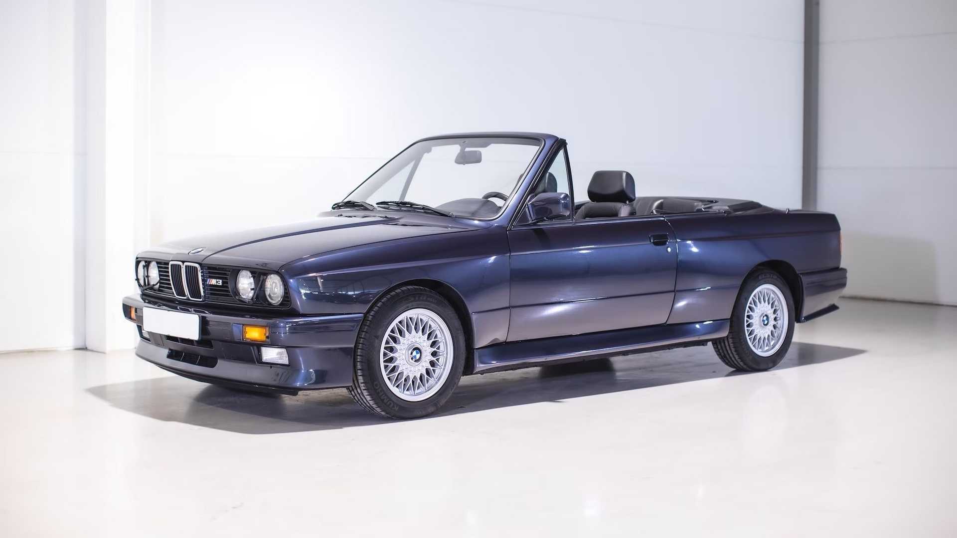 Une rare BMW M3 décapotable de 1989 vendue pour plus de 101 000 dollars lors d'une vente aux enchères
