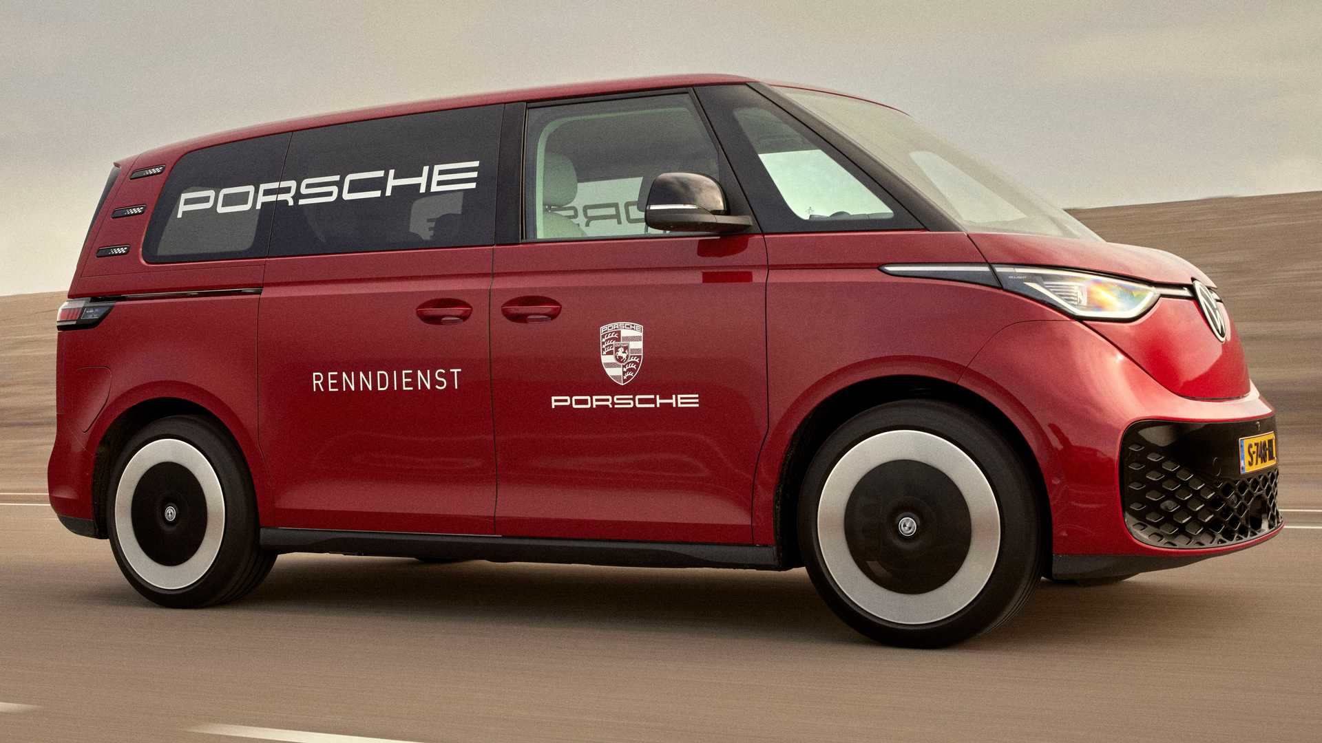 Porsche präsentiert den vom Renndienst inspirierten Volkswagen ID. Buzz EV bei niederländischen Händlern