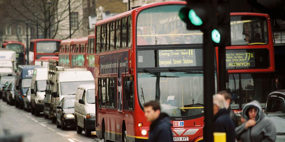 Лондон собирается ввести плату за использование автомобилей