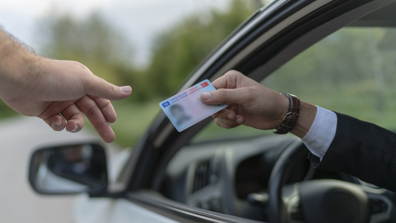 Украинцы в Турции могут обменять свое водительское удостоверение на местное без сдачи экзаменов