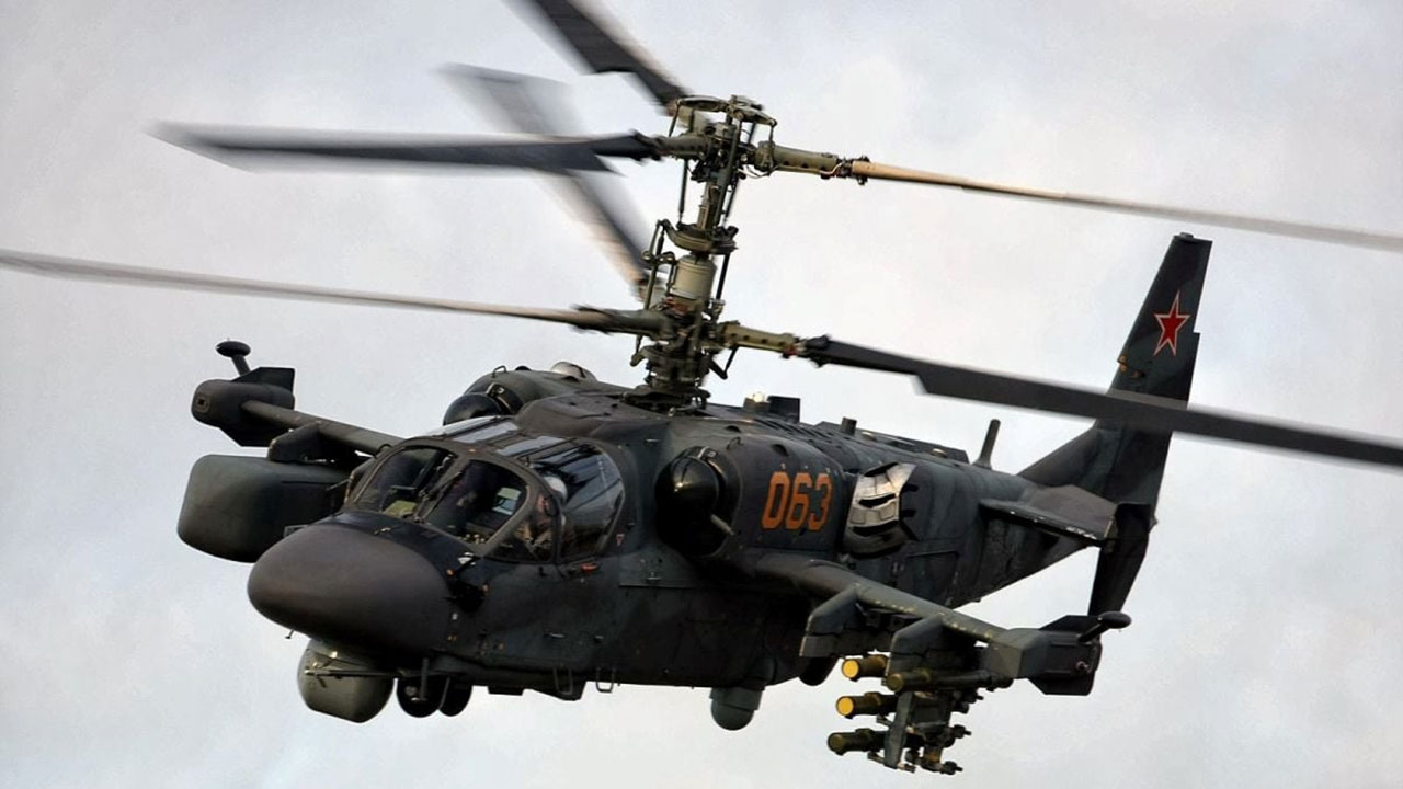 Les forces armées ukrainiennes ont abattu le troisième hélicoptère Ka-52 de l'armée russe en deux jours (vidéo)