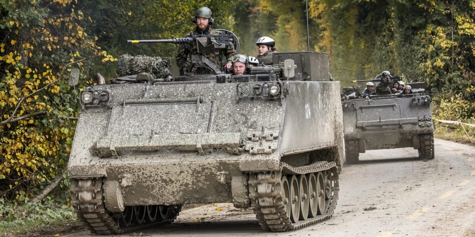 La Lituanie forme des mécaniciens militaires ukrainiens à l'entretien des véhicules blindés de transport de troupes M113