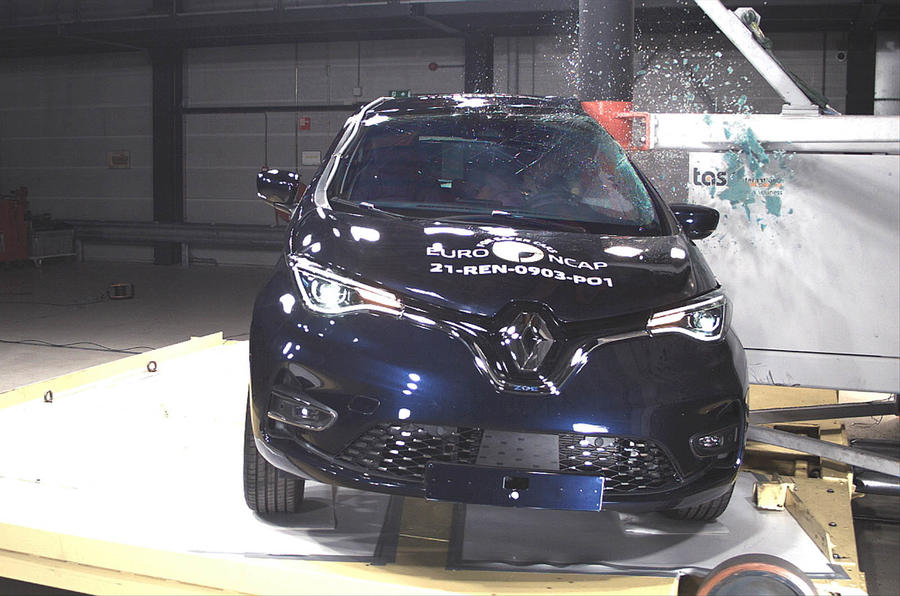 Renault Zoe получил 0 звезд на тестах Euro NCAP