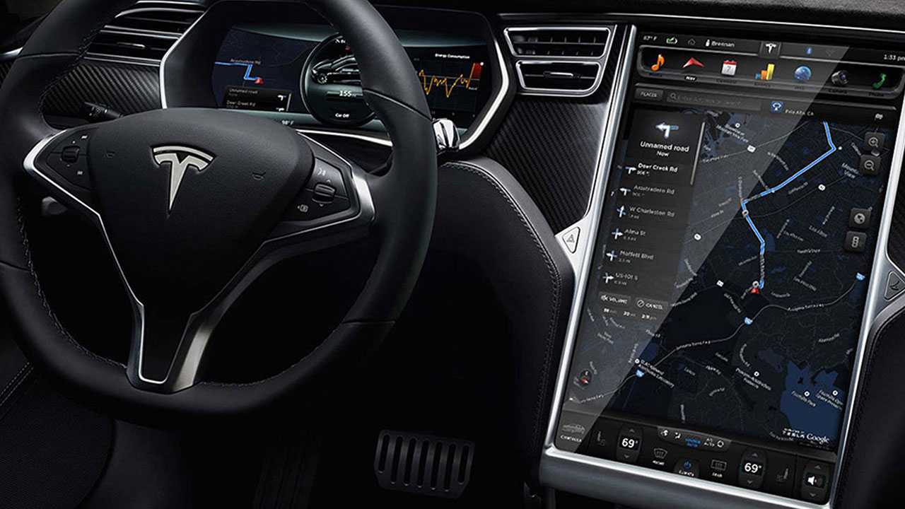 Владельцам Tesla придется платить за навигацию, которая была бесплатной