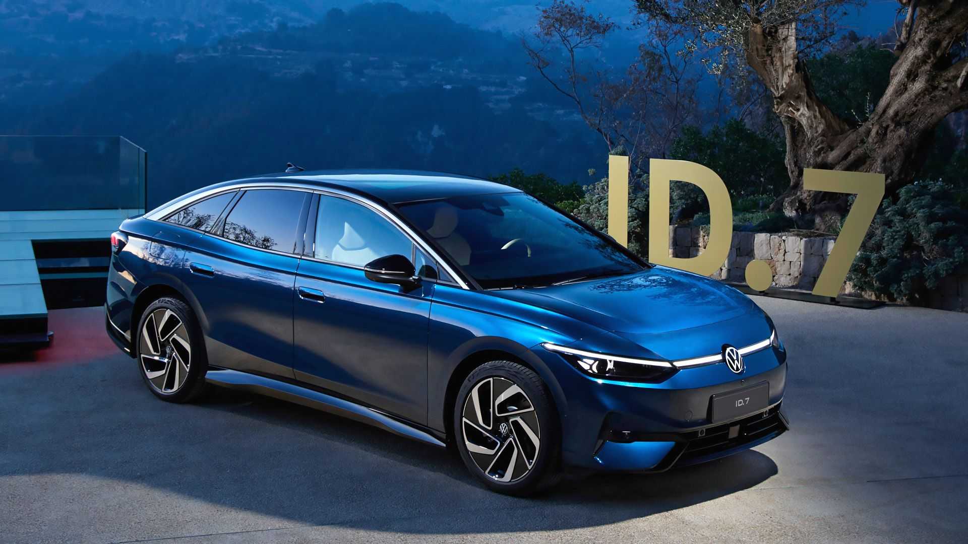 Volkswagen ID.7 avec jusqu'à 700 km d'autonomie et des caractéristiques technologiques avancées sera lancé en Europe et en Chine cet automne, et en Amérique du Nord en 2024.